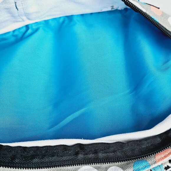 Kavu Rope Sling Bag with Polka Dot Pattern, Multi Pocket, EUC - Picture 6 of 6